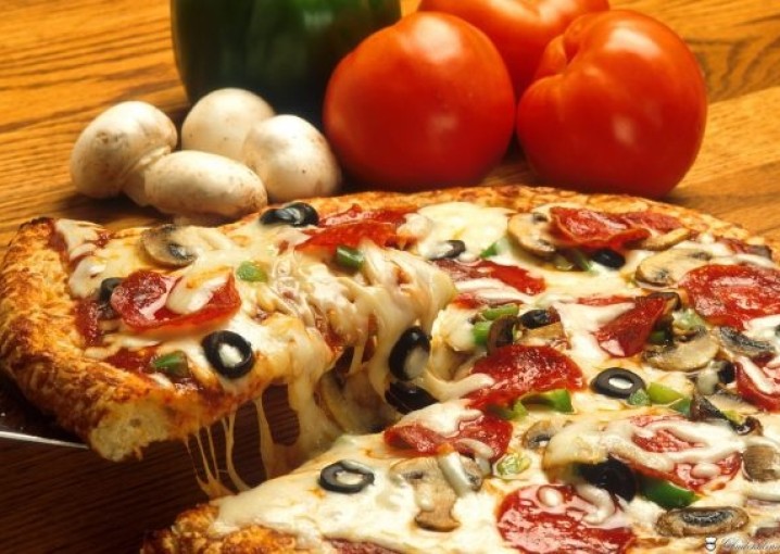 Искусство Приготовления Настоящей Итальянской Пиццы: Секреты, Которые Делают Ваш Пирог Неповторимым
