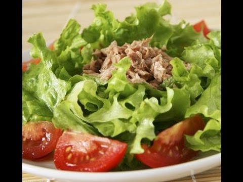 Рецепт: Летний салат с тунцом