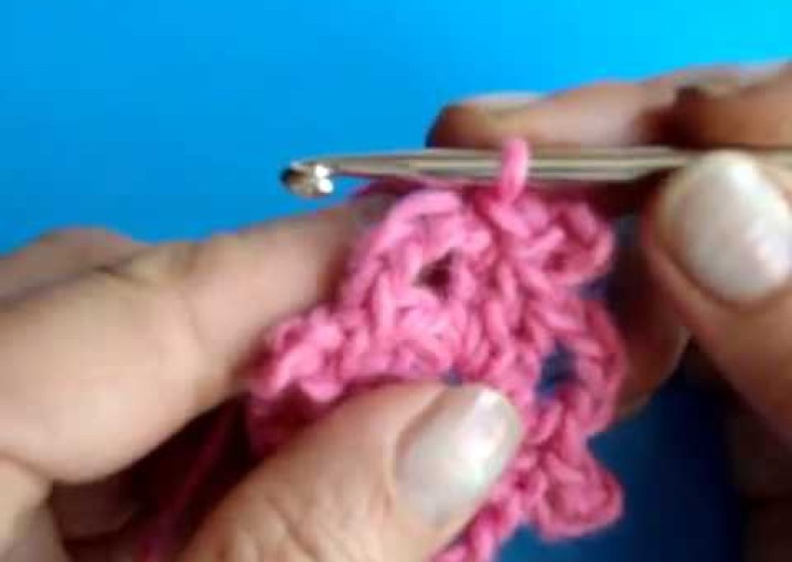 Вязание крючком   Урок 207   Как вязать квадрат   crochet sq