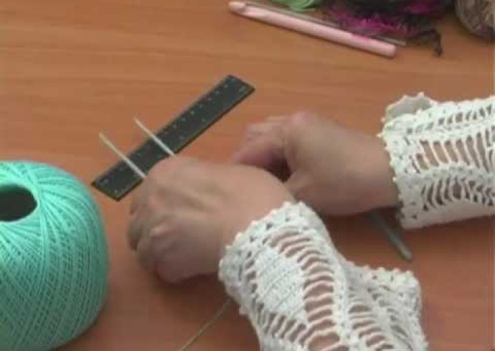 Вязание на вилке урок 1 - Hairpin Crochet lesson 1