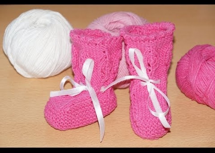 Вязание спицами. Пинетки сапожки для новорожденных ///   Knitting. Boots booties for babies